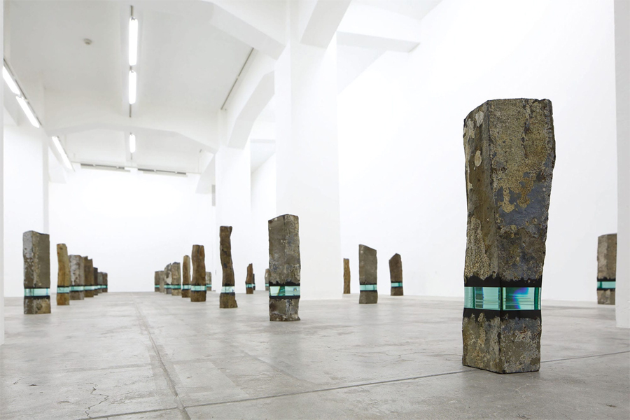 Ramon Todo unveiling Time with glass and stone